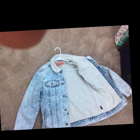 Jean Jacket - Picture 3 of 3